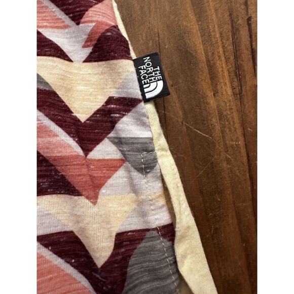 The North Face Women’s Razorback Tank Size XSmall Tribal Geometric - Picture 4 of 5